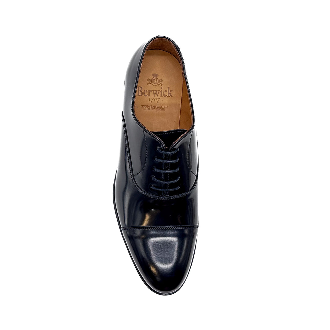3010 Oxford Cap Toe