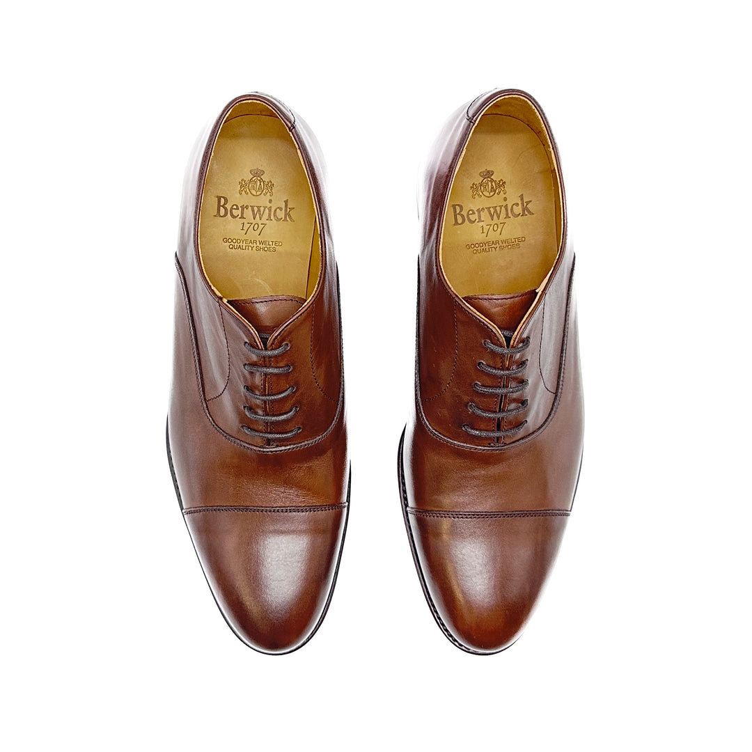 3010 Oxford Cap Toe