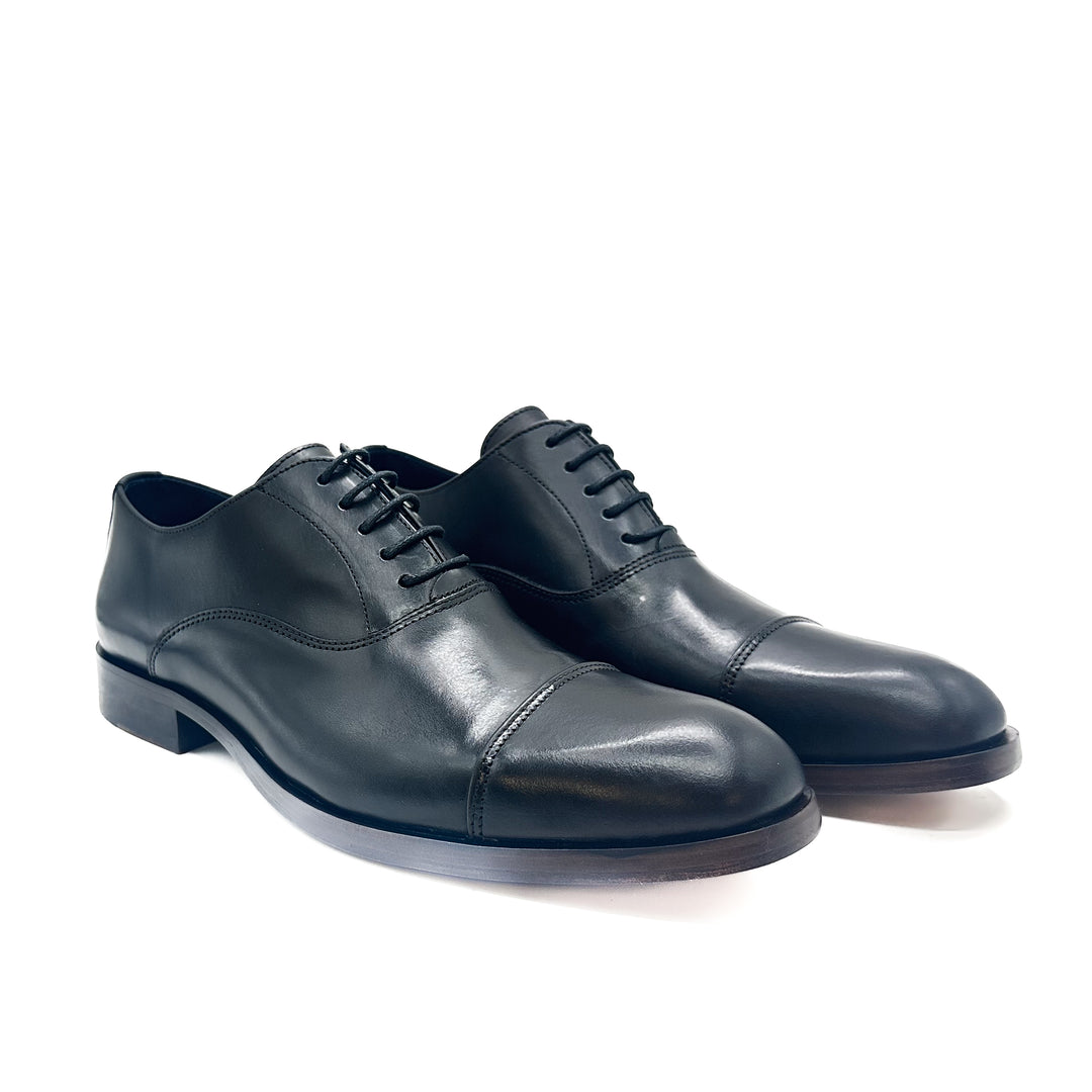 223032 Leather Oxford Cap Toe