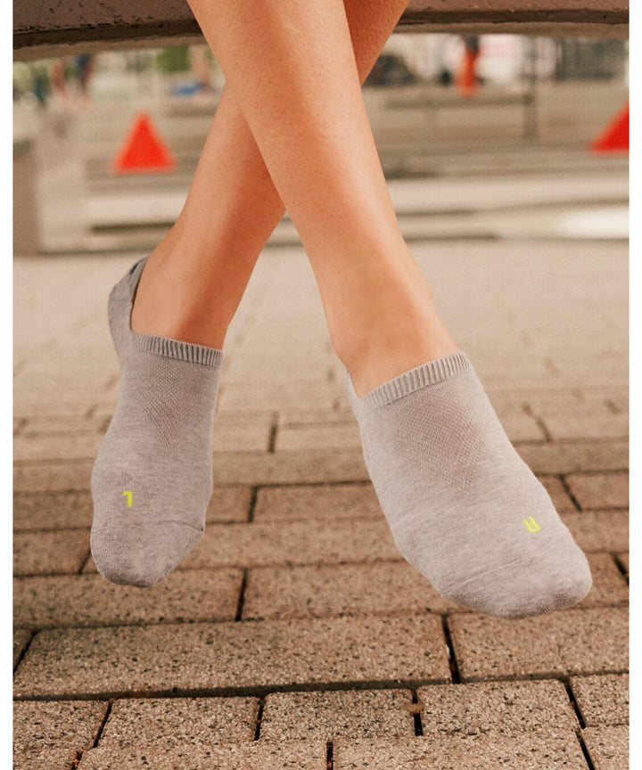 Cool Kick Women Invisibles