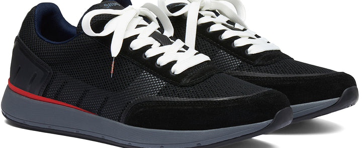 Breeze Wave Sneaker