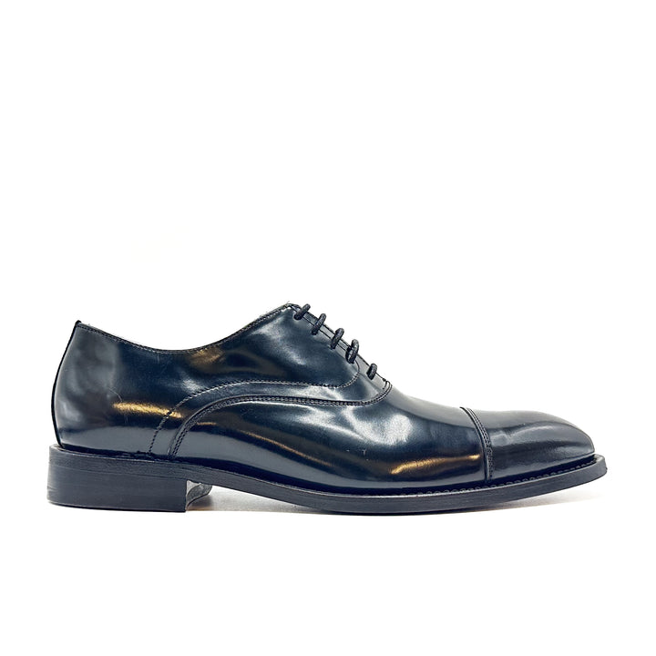 3869 Oxford Cap Toe