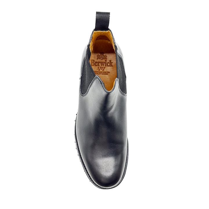 446 Chelsea Boot with Commando Sole