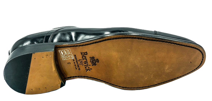 3869 - Black Oxford