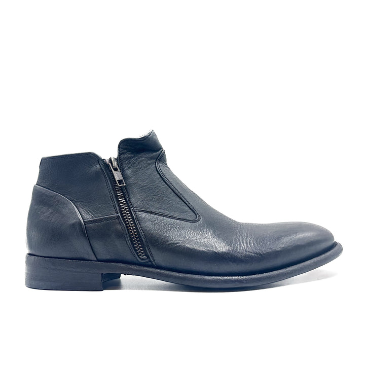 Clay - Black