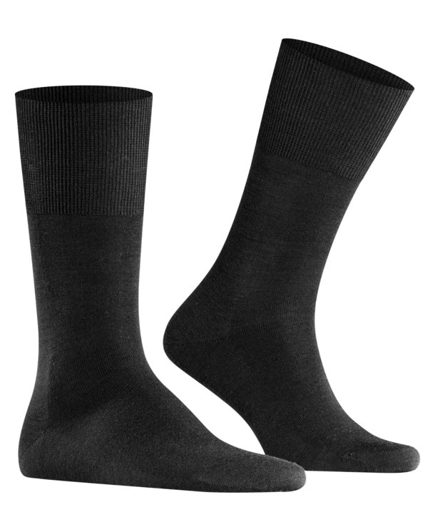 Airport - Black