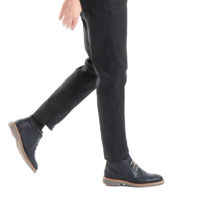 Darrow - Black