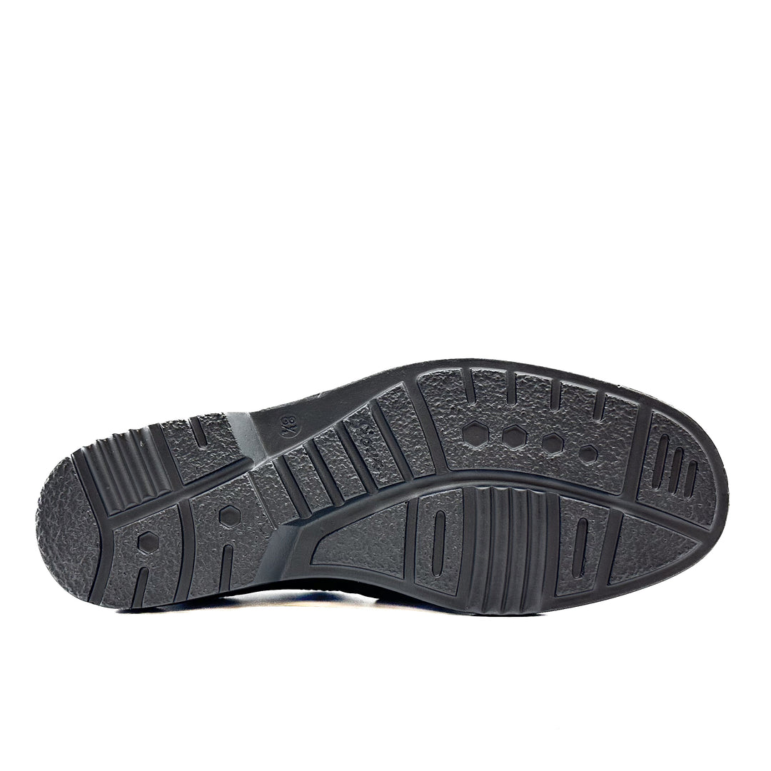 Peru - Black