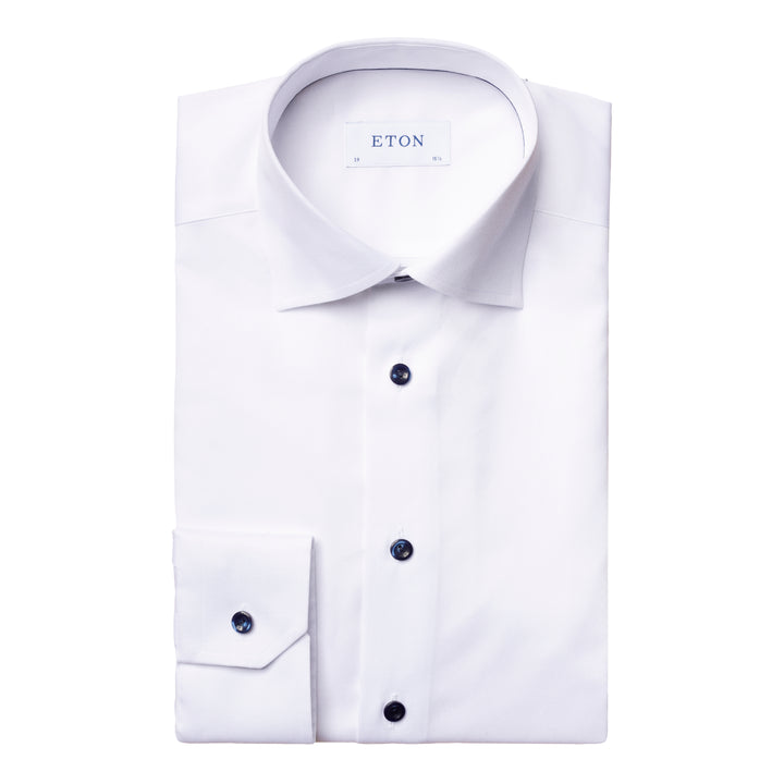 Contemporary Fit Signature Twill with Dark Blue Details